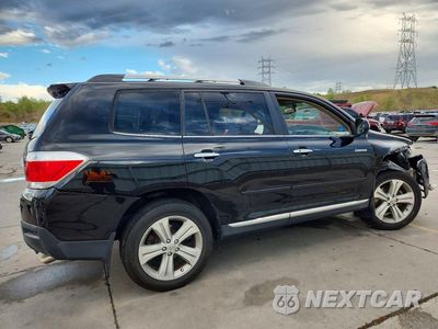 Trzecie zdjęcie samochodu z tyłu: 2012 TOYOTA HIGHLANDER LIMITED VIN:5TDDK3EH6CS130197 - miniatura