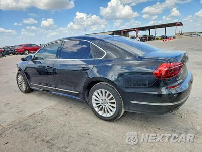 Drugie zdjęcie samochodu z przodu: 2017 VOLKSWAGEN PASSAT SE VIN:1VWBT7A3XHC072333 - miniatura