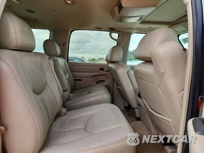Zdjęcie 11 z 13 samochodu: 2006 CADILLAC ESCALADE ESV VIN:3GYFK66N96G222819 - miniatura