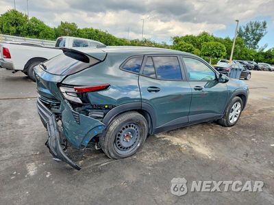 Trzecie zdjęcie samochodu z tyłu: 2025 CHEVROLET TRAX LS VIN:KL77LFEP0SC163776 - miniatura