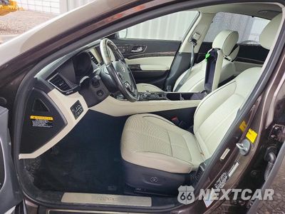 Zdjęcie 7 z 12 samochodu: 2015 KIA K900 LUXURY VIN:KNALW4D45F6020537 - miniatura