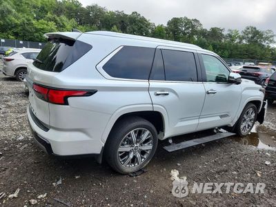 Trzecie zdjęcie samochodu z tyłu: 2024 TOYOTA SEQUOIA CAPSTONE VIN:7SVAAABA6RX040090 - miniatura