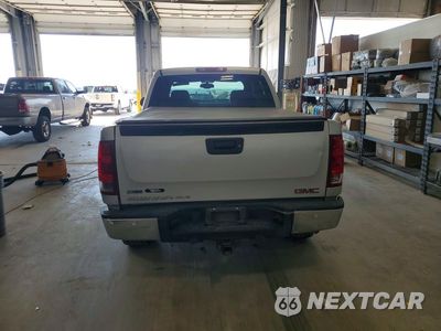 Zdjęcie 6 z 13 samochodu: 2010 GMC SIERRA K1500 SLE VIN:3GTRKVE39AG232997 - miniatura