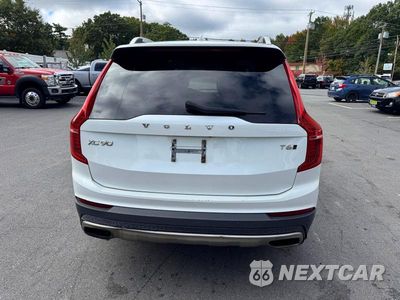 Zdjęcie 6 z 14 samochodu: 2016 VOLVO XC90 T6 VIN:YV4A22PKXG1018167 - miniatura