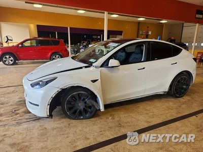 2023 TESLA MODEL Y 7SAYGAEE5PF808402 - główne zdjęcie licytacji z USA - miniatura