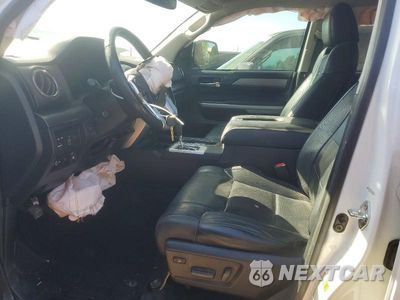 Zdjęcie 7 z 12 samochodu: 2019 TOYOTA TUNDRA PLATINUM VIN:5TFGY5F1XKX247041 - miniatura