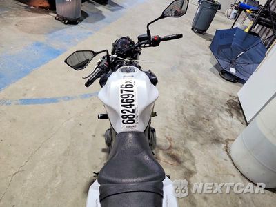 Zdjęcie 6 z 9 samochodu: 2017 KAWASAKI ER650 G VIN:JKAEREG19HDA00863 - miniatura
