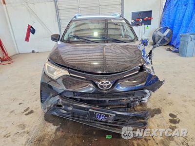Piąte zdjęcie samochodu w środku: 2016 TOYOTA RAV4 LE VIN:2T3BFREV1GW462315 - miniatura
