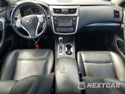Zdjęcie 8 z 12 samochodu: 2018 NISSAN ALTIMA 2.5 SR VIN:1N4AL3AP3JC221123 - miniatura