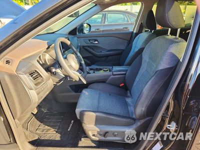 Zdjęcie 7 z 13 samochodu: 2023 NISSAN ROGUE SV VIN:JN8BT3BBXPW473870 - miniatura