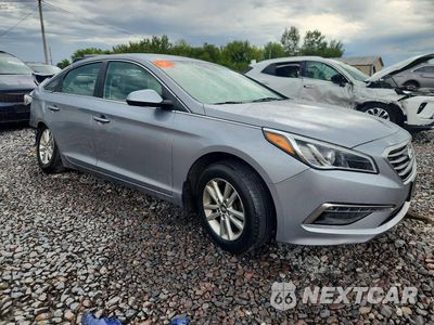 Czwarte zdjęcie samochodu z boku: 2015 HYUNDAI SONATA SE VIN:5NPE24AFXFH068232 - miniatura