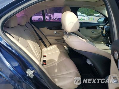 Zdjęcie 10 z 12 samochodu: 2015 MERCEDES-BENZ C 300 VIN:55SWF4JBXFU052857 - miniatura