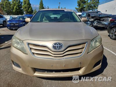 Piąte zdjęcie samochodu w środku: 2010 TOYOTA CAMRY LE VIN:4T4BF3EK6AR008635 - miniatura