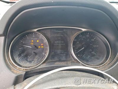 Zdjęcie 9 z 13 samochodu: 2015 NISSAN ROGUE S VIN:KNMAT2MV8FP579641 - miniatura