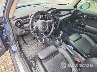 Zdjęcie 8 z 12 samochodu: 2016 MINI COOPER S VIN:WMWXP7C5XG2A43642 - miniatura