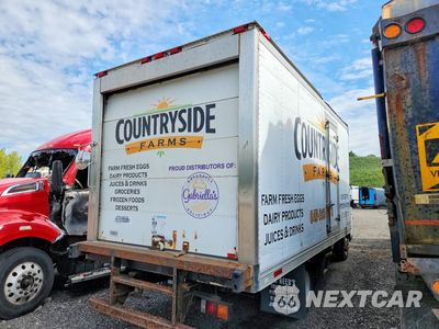 Trzecie zdjęcie samochodu z tyłu: 2018 MITSUBISHI FUSO FEC72S REFRIGERATED BOX TRUCK VIN:JL6BNG1A8JK002716 - miniatura