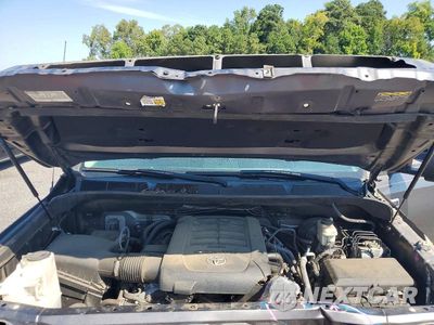 Zdjęcie 11 z 12 samochodu: 2018 TOYOTA TUNDRA CREWMAX SR5 VIN:5TFDW5F10JX725281 - miniatura