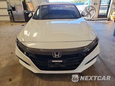 Piąte zdjęcie samochodu w środku: 2018 HONDA ACCORD SPORT VIN:1HGCV2F34JA024651 - miniatura