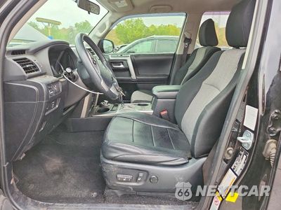 Zdjęcie 7 z 14 samochodu: 2019 TOYOTA 4RUNNER SR5 VIN:JTEBU5JR2K5670688 - miniatura