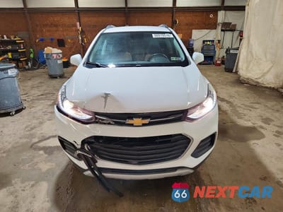 Piąte zdjęcie samochodu w środku: 2020 CHEVROLET TRAX 1LT VIN:3GNCJPSB4LL281848 - miniatura