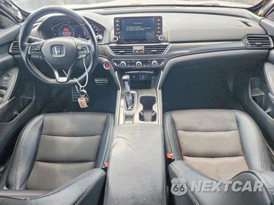 Zdjęcie 8 z 13 samochodu: 2018 HONDA ACCORD SPORT VIN:1HGCV1F32JA061420 - miniatura