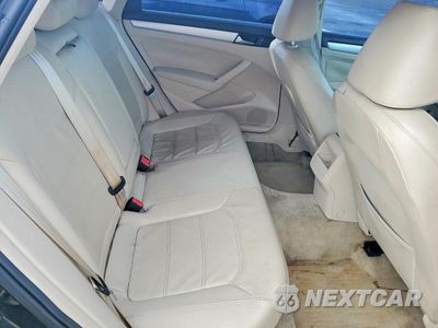 Zdjęcie 10 z 12 samochodu: 2012 VOLKSWAGEN PASSAT SE VIN:1VWBP7A34CC096026 - miniatura