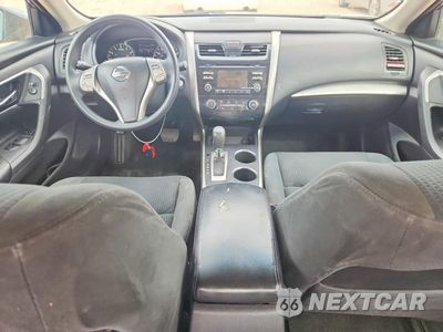 Zdjęcie 8 z 12 samochodu: 2015 NISSAN ALTIMA 2.5 S VIN:1N4AL3AP9FN389389 - miniatura