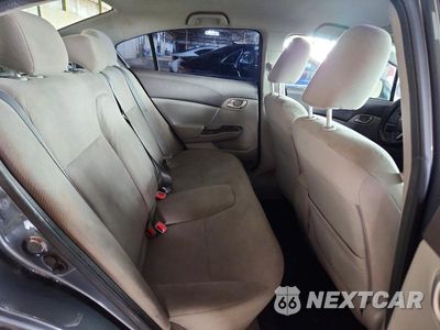 Zdjęcie 10 z 13 samochodu: 2012 HONDA CIVIC CVCC 1300 VIN:19XFB2F56CE388057 - miniatura