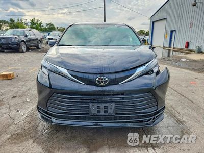 Piąte zdjęcie samochodu w środku: 2026 TOYOTA SIENNA LE VIN:5TDKSKFC8TS232833 - miniatura