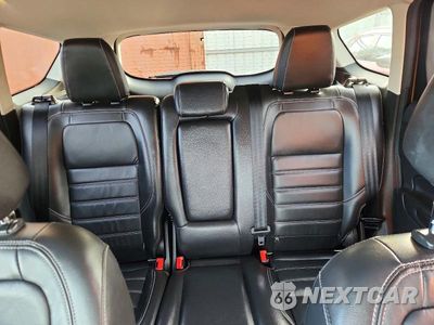 Zdjęcie 10 z 13 samochodu: 2017 FORD ESCAPE TITANIUM VIN:1FMCU9J9XHUE25356 - miniatura