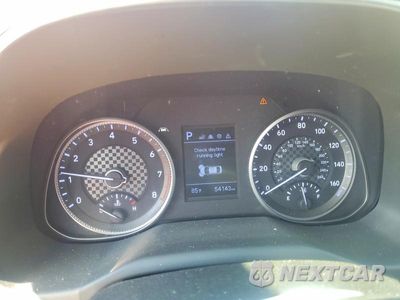 Zdjęcie 9 z 12 samochodu: 2020 HYUNDAI ELANTRA SEL VIN:5NPD84LF2LH563639 - miniatura