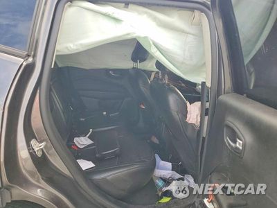 Zdjęcie 10 z 12 samochodu: 2019 JEEP COMPASS LIMITED VIN:3C4NJCCB1KT802239 - miniatura