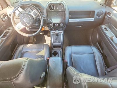Zdjęcie 8 z 12 samochodu: 2016 JEEP COMPASS LATITUDE VIN:1C4NJDEB7GD799637 - miniatura