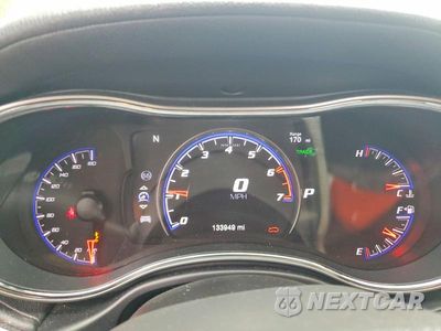 Zdjęcie 9 z 13 samochodu: 2017 JEEP GRAND CHEROKEE SRT-8 VIN:1C4RJFDJ0HC759011 - miniatura
