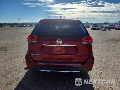 Zdjęcie 6 z 12 samochodu: 2017 NISSAN ROGUE S VIN:JN8AT2MT3HW394151 - miniatura