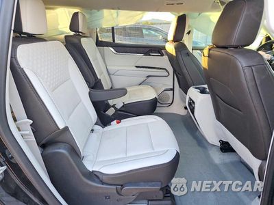 Zdjęcie 11 z 13 samochodu: 2025 GMC ACADIA DENALI VIN:1GKENRRS6SJ149613 - miniatura