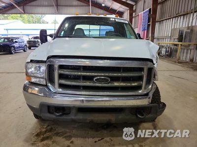 Piąte zdjęcie samochodu w środku: 2000 FORD F250 SUPER DUTY VIN:1FTNW21F3YEE48024 - miniatura
