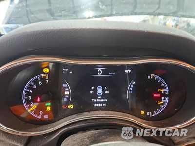 Zdjęcie 9 z 13 samochodu: 2017 JEEP GRAND CHEROKEE LAREDO VIN:1C4RJFAG6HC912533 - miniatura