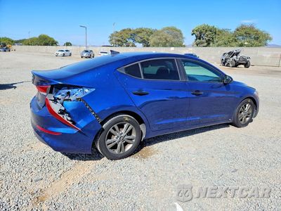 Trzecie zdjęcie samochodu z tyłu: 2017 HYUNDAI ELANTRA SE VIN:5NPD84LF2HH020766 - miniatura
