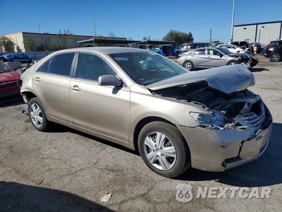 Czwarte zdjęcie samochodu z boku: 2007 TOYOTA CAMRY LE VIN:4T1BE46K97U565355 - miniatura