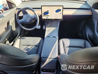 Zdjęcie 8 z 14 samochodu: 2022 TESLA MODEL Y VIN:7SAYGDEF9NF501547 - miniatura