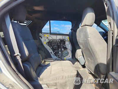 Zdjęcie 10 z 13 samochodu: 2021 FORD EXPLORER POLICE INTERCEPTOR VIN:1FM5K8AB2MGA42371 - miniatura
