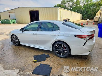 Drugie zdjęcie samochodu z przodu: 2019 TOYOTA CAMRY XSE VIN:4T1B61HKXKU847926 - miniatura