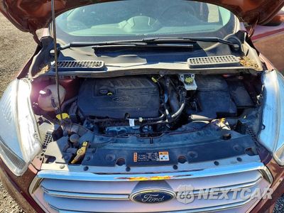Zdjęcie 12 z 13 samochodu: 2018 FORD ESCAPE SE VIN:1FMCU0GD8JUB62331 - miniatura