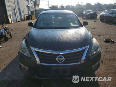 Piąte zdjęcie samochodu w środku: 2013 NISSAN ALTIMA 2.5 VIN:1N4AL3AP6DN483825 - miniatura