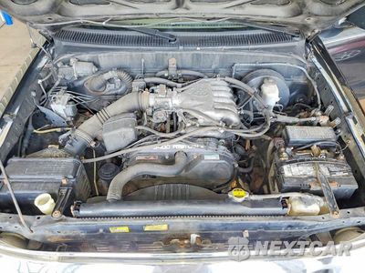 Zdjęcie 11 z 12 samochodu: 2004 TOYOTA TACOMA V6 VIN:5TEWN72N64Z391612 - miniatura