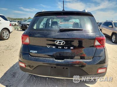 Zdjęcie 6 z 13 samochodu: 2024 HYUNDAI VENUE SEL VIN:KMHRC8A31RU307183 - miniatura