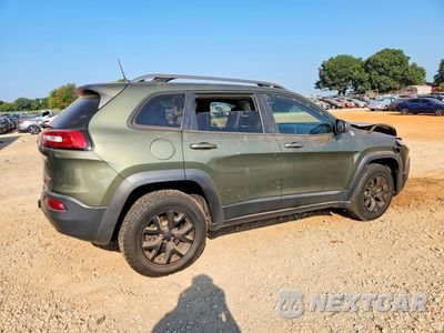 Trzecie zdjęcie samochodu z tyłu: 2018 JEEP CHEROKEE TRAILHAWK VIN:1C4PJMBX5JD603436 - miniatura