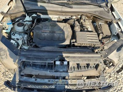 Zdjęcie 12 z 14 samochodu: 2018 VOLKSWAGEN TIGUAN SE VIN:3VV3B7AX3JM163091 - miniatura