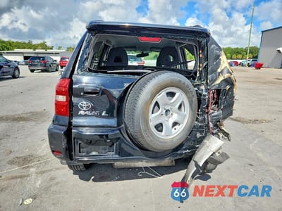 Zdjęcie 6 z 13 samochodu: 2005 TOYOTA RAV4 BASE VIN:JTEHD20V250041649 - miniatura